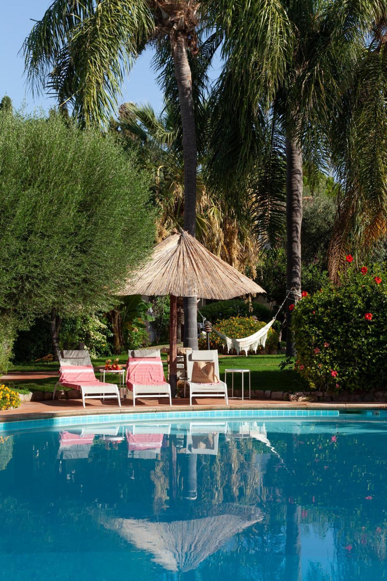Nora Club Hotel & Spa Pula Exterior photo